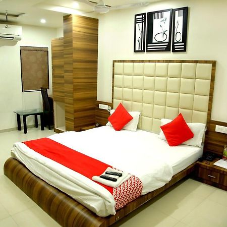 Hotel City Inn Rajkot Exterior foto