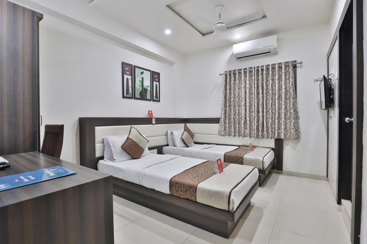 Hotel City Inn Rajkot Exterior foto