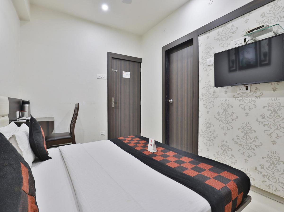 Hotel City Inn Rajkot Exterior foto