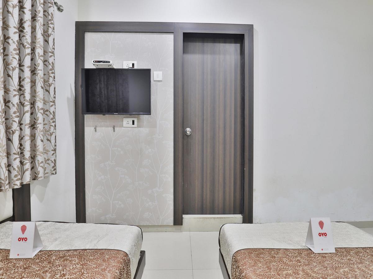 Hotel City Inn Rajkot Exterior foto